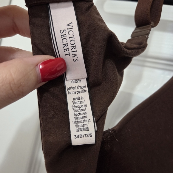 Victoria's Secret Body by Victoria Perfect Shape Ganache Smooth Bra Size 34D - Picture 8 of 11